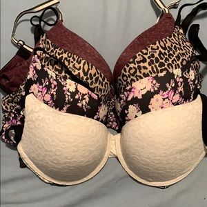 PINK Bras Set